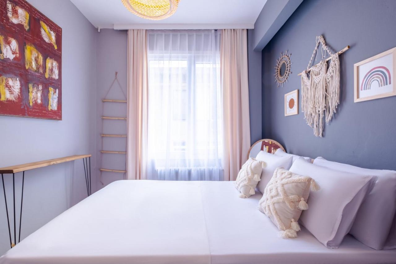 Spectacular Flat Near Bagdat Street In Kadikoy *