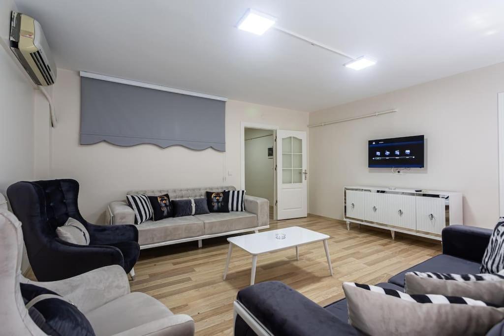 Apartment Lamartin Istanbul