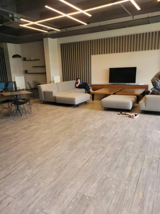 5 Etoiles Orya Park Avec Piscine Apartment *