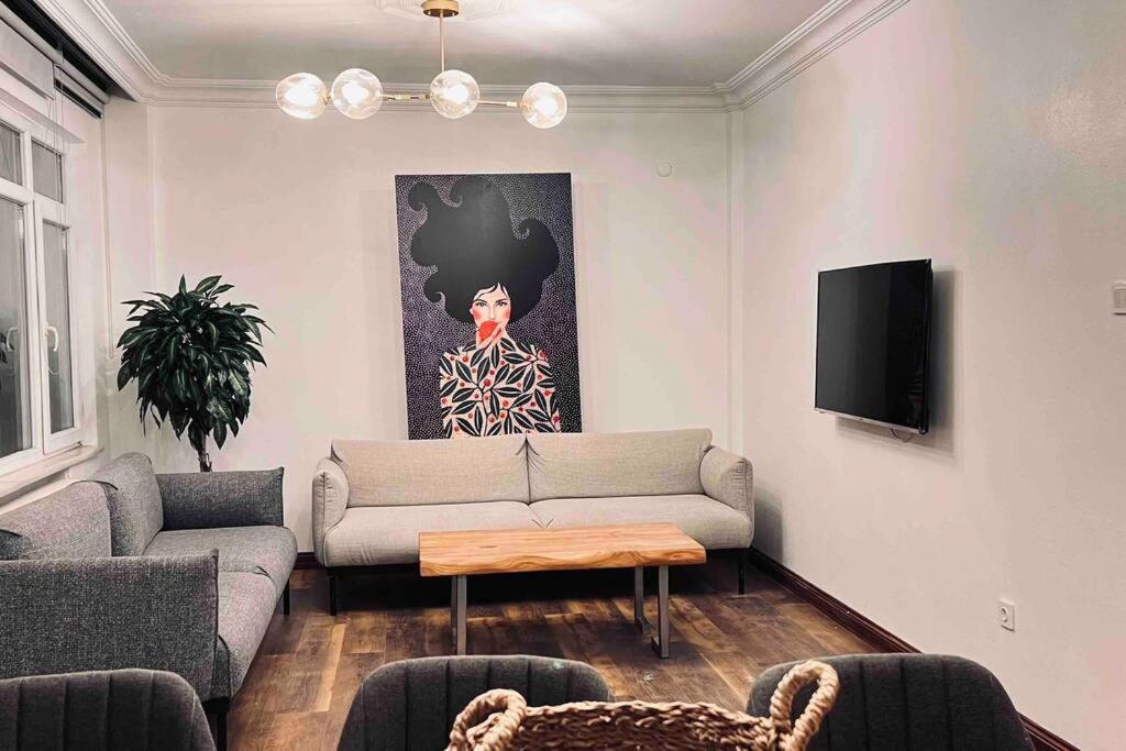 New 4bedroom 3bathroom Elevator Fatih/balcony Ac * Istanbul