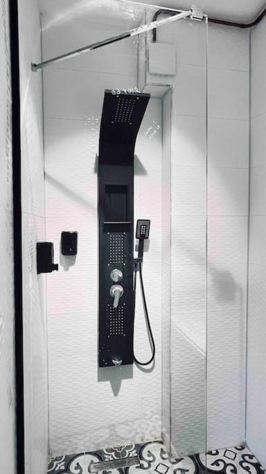 New 4bedroom 3bathroom Elevator Fatih/balcony Ac Apartment Istanbul