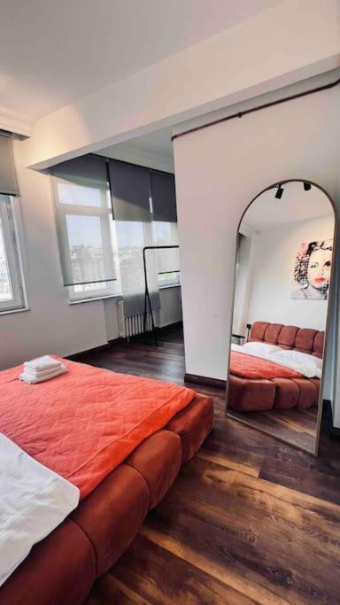 New 4bedroom 3bathroom Elevator Fatih/balcony Ac Apartment *