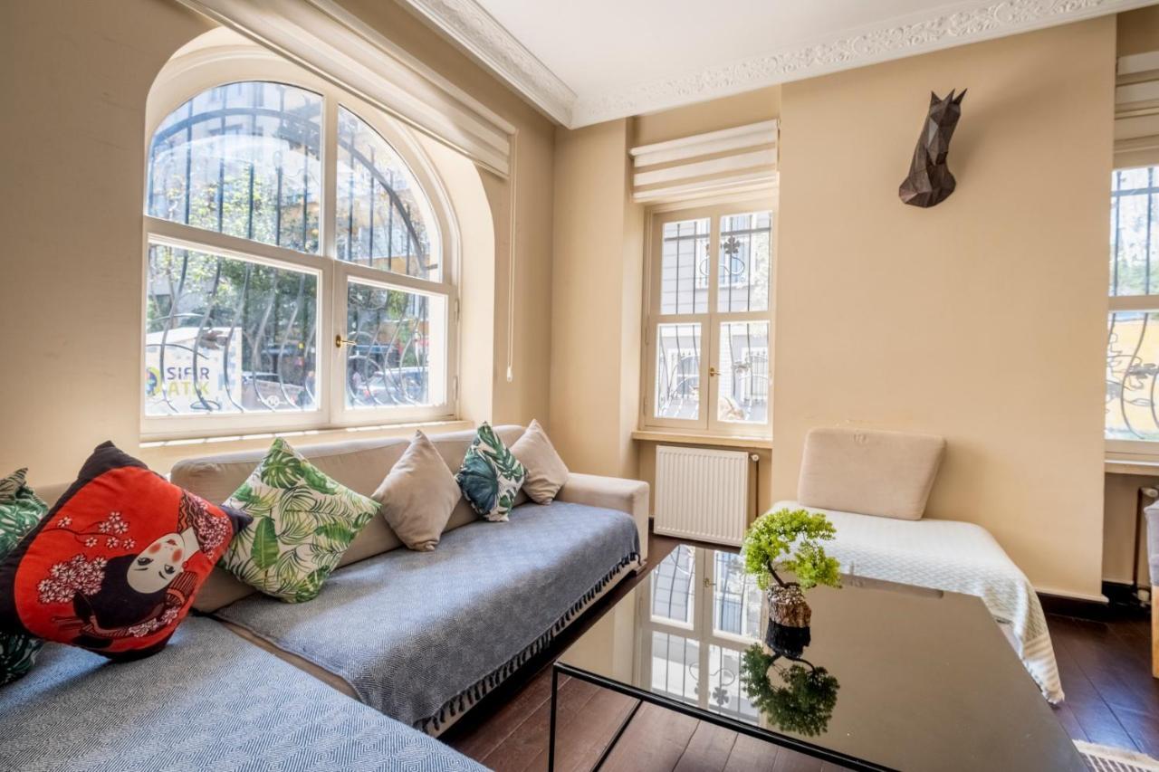 Designer Flat, 3br, 2ba * Istanbul