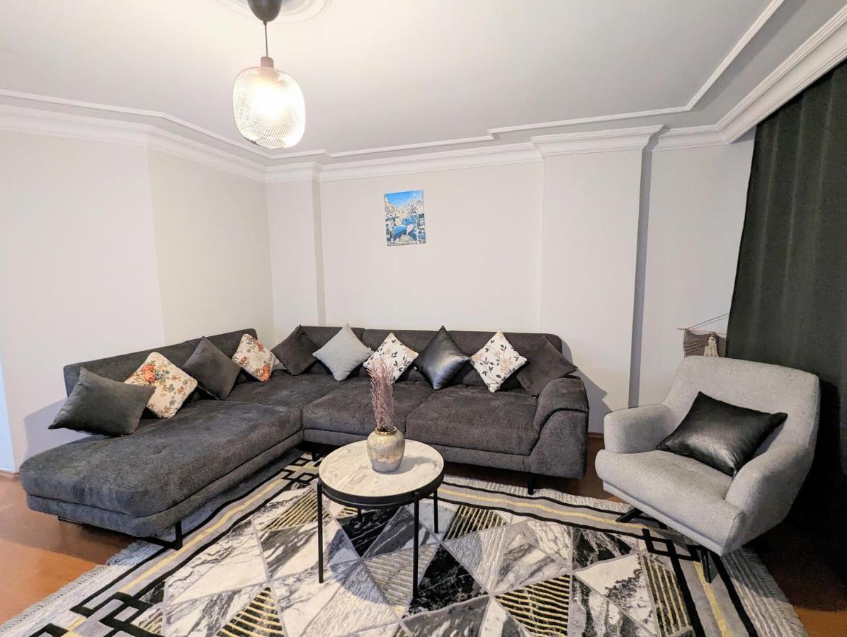 Superb & Elegant 3-bedroom Apt, Osmanbey * Istanbul