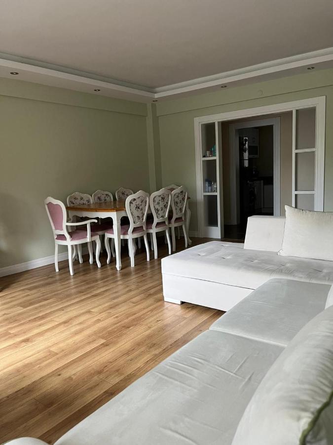 Apartment Full House In Fenerbahce