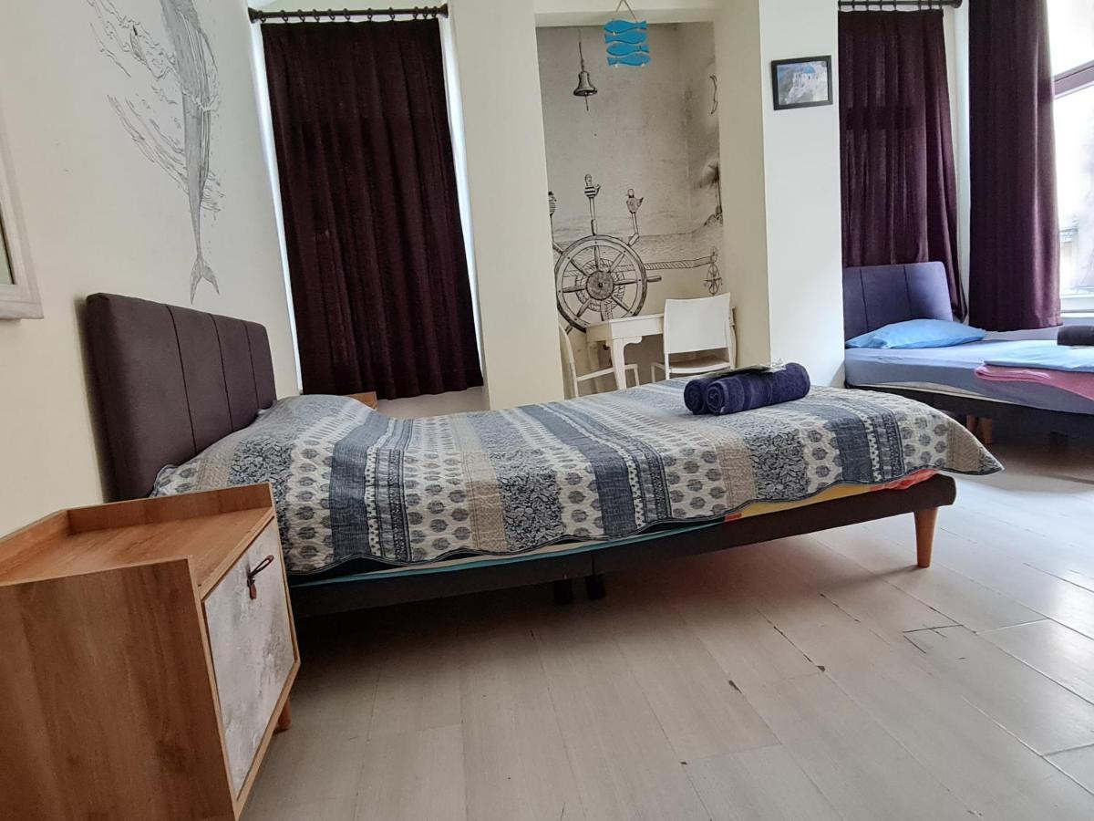 Taxim (adults Only) Albergue