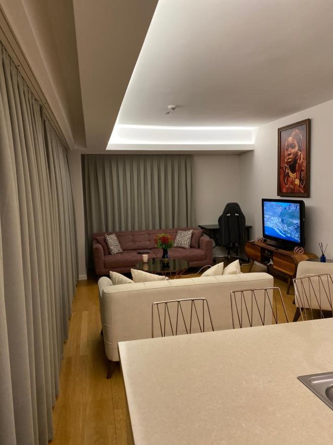 Ultra Lux Daire Apartment *