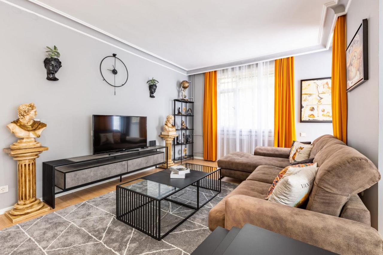 Spacious On Bagdat Street Kadikoy *
