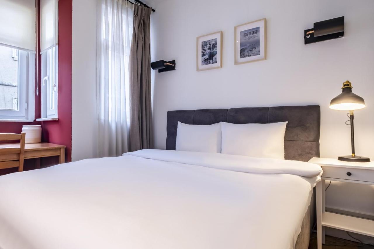 Apartment Charming Flat Close To Touristic Attractions In The Heart Of Beyoglu Istanbul