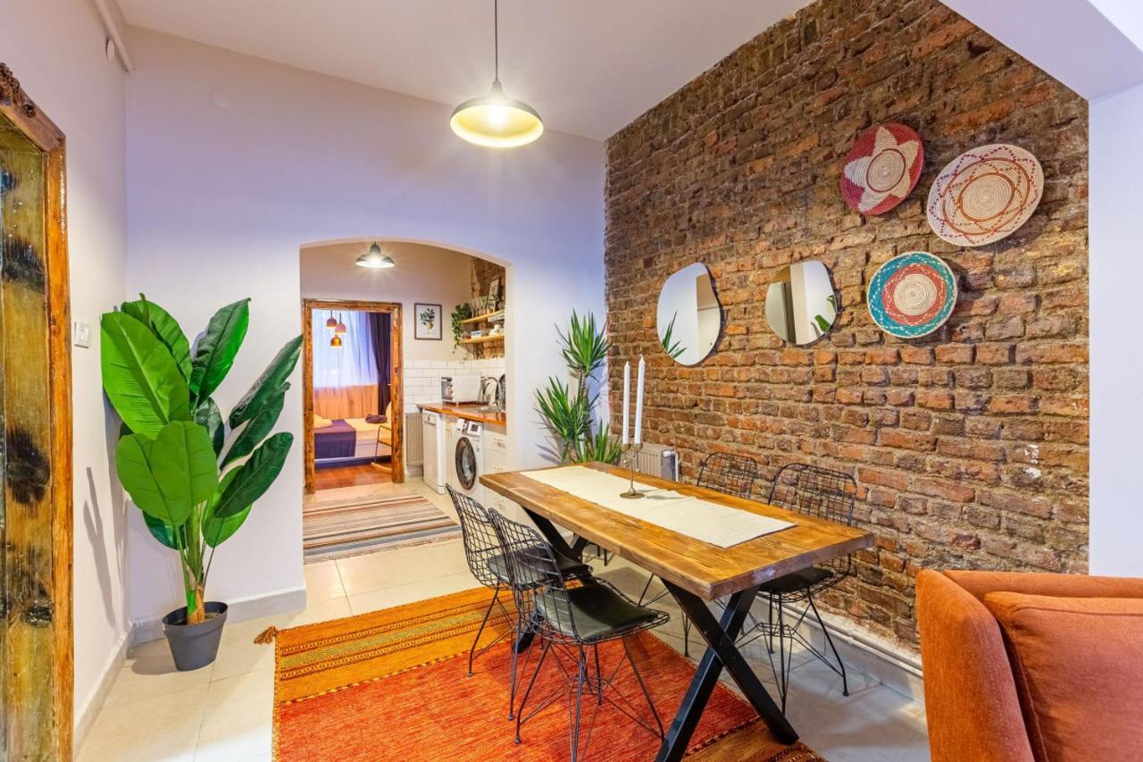 Central And Stylish Flat Near Istiklal Street Apartamento *