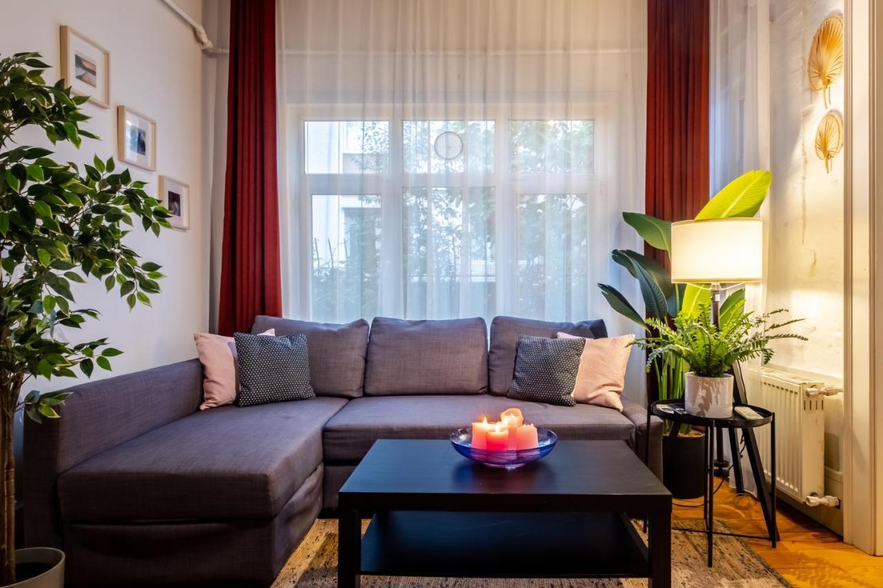 Charming Flat Close To Touristic Attractions In The Heart Of Beyoglu Istanbul