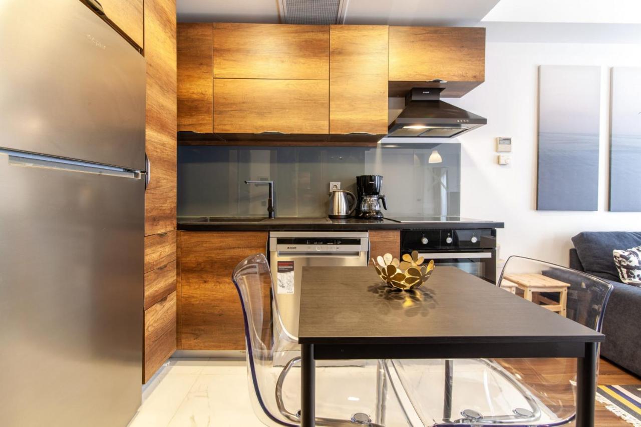 Stylish Flat With Location In Sisli Istanbul