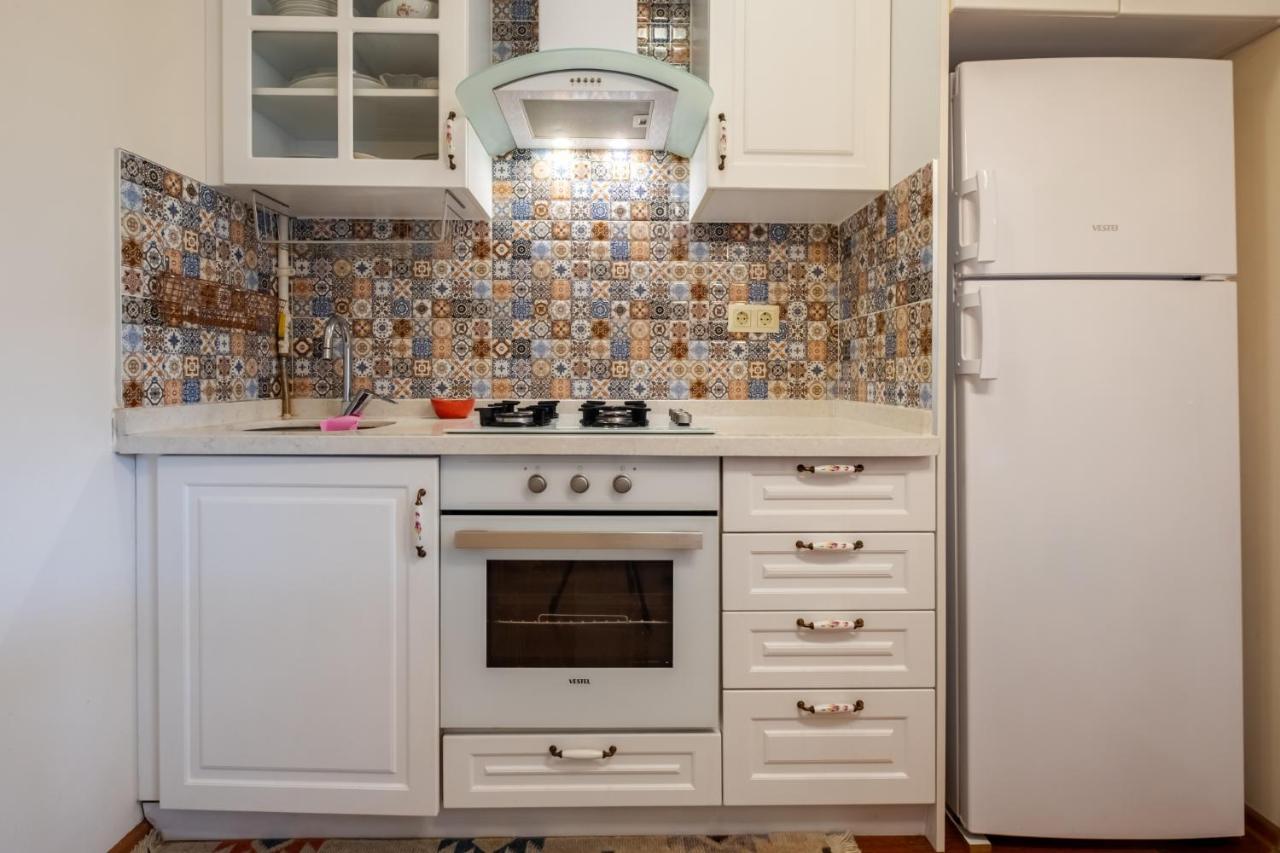 Apartment Pleasant Flat With Location In Sisli *
