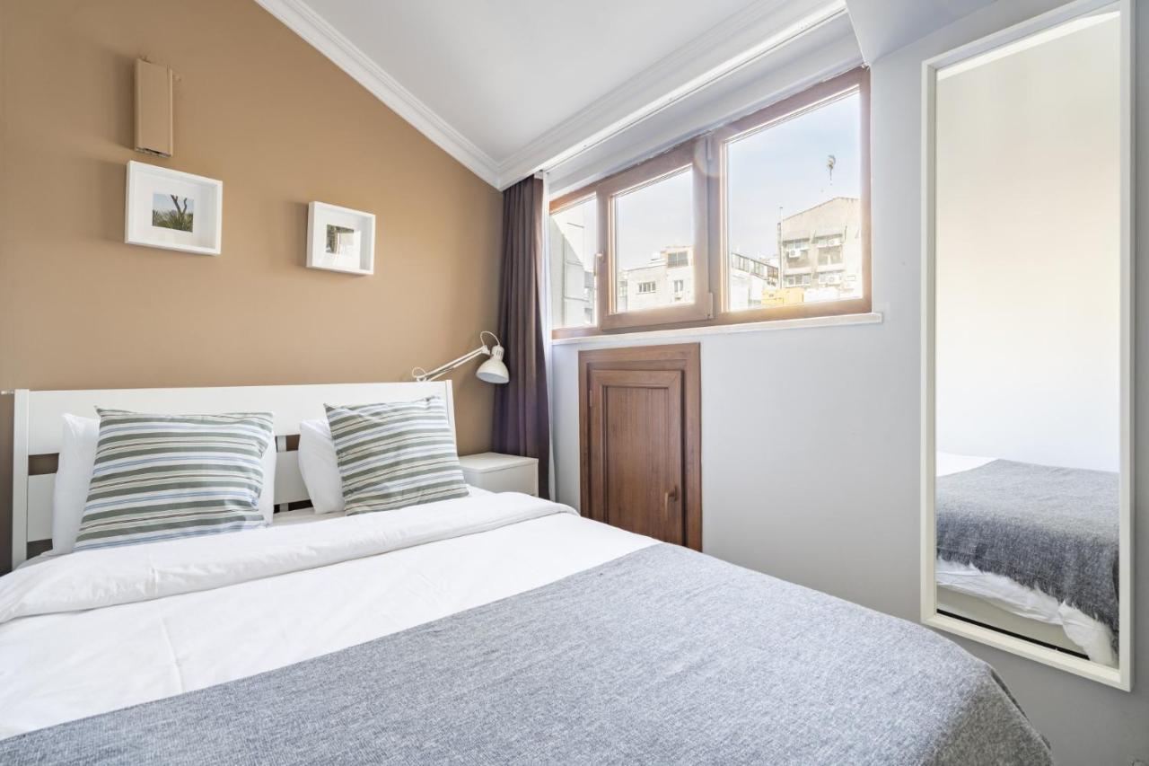 Stylish Duplex With Terrace 650 M To Galata Tower Apartment *