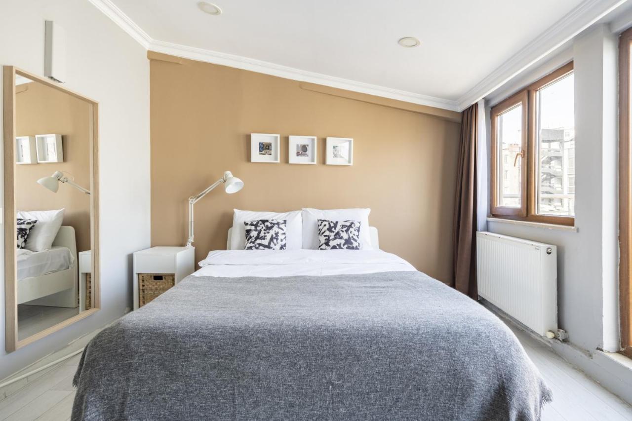 Stylish Duplex With Terrace 650 M To Galata Tower Istanbul