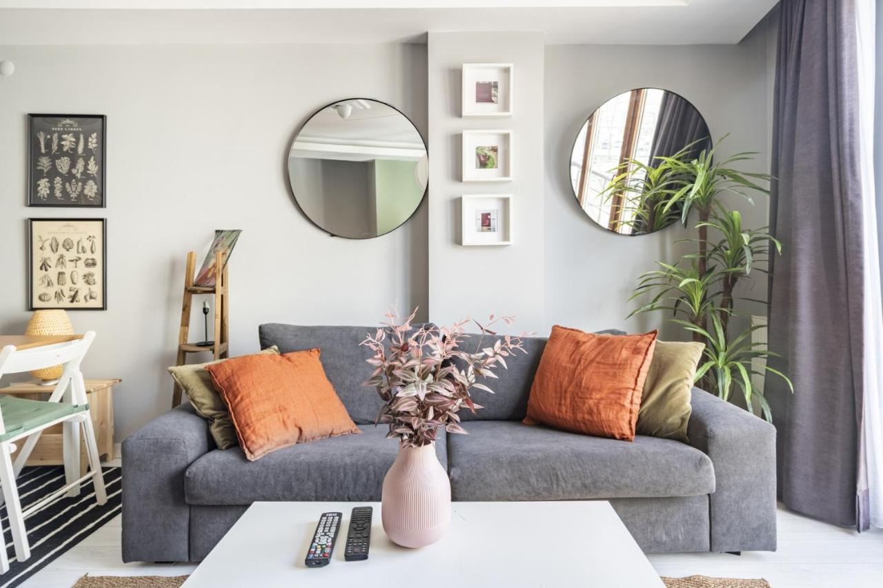 Stylish Duplex With Terrace 650 M To Galata Tower