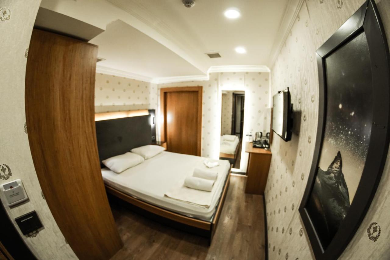 Hotel Orange &