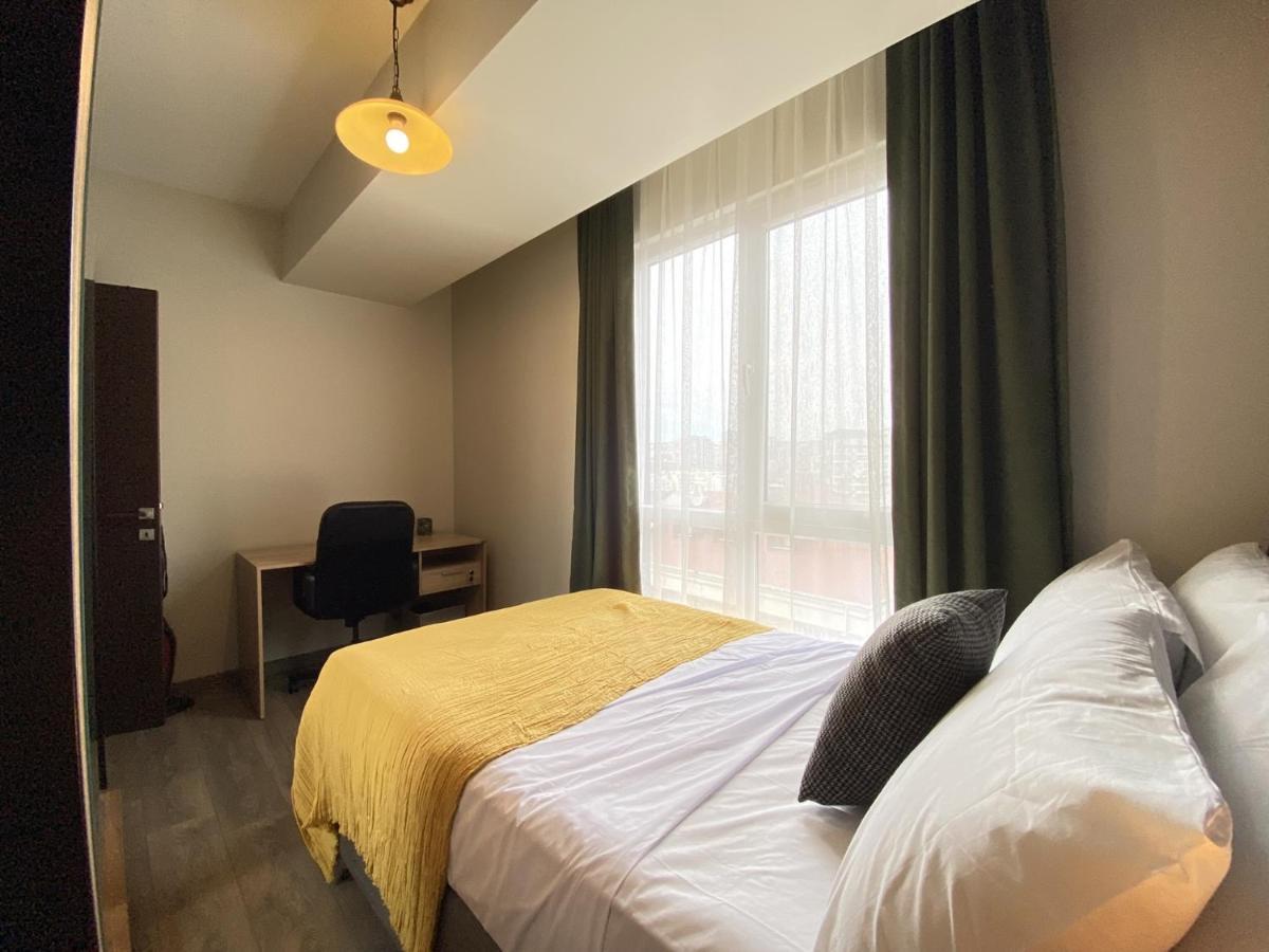 Convenient Flat In Secured In Kagithane