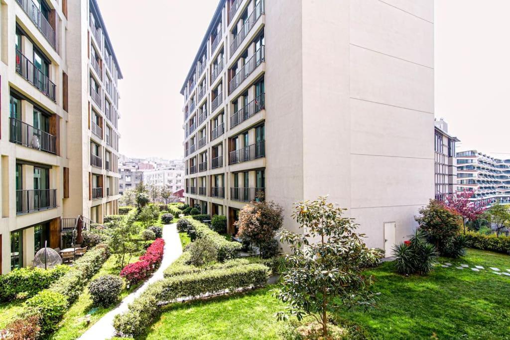 Apartment Soul By Azad Homes