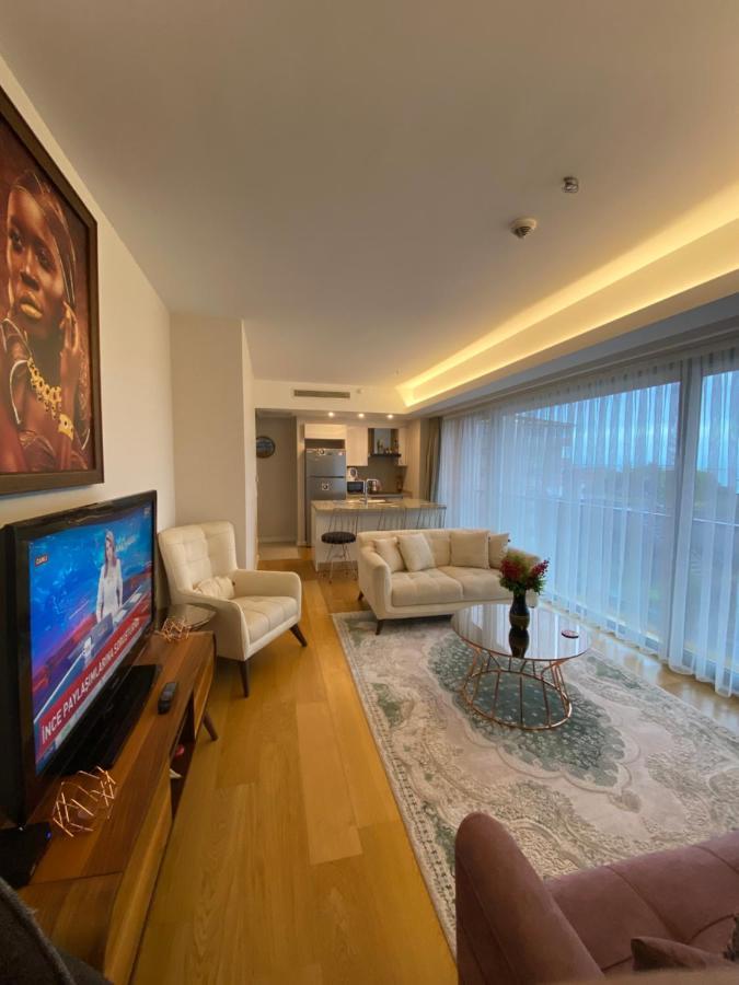 Ultra Lux Daire *