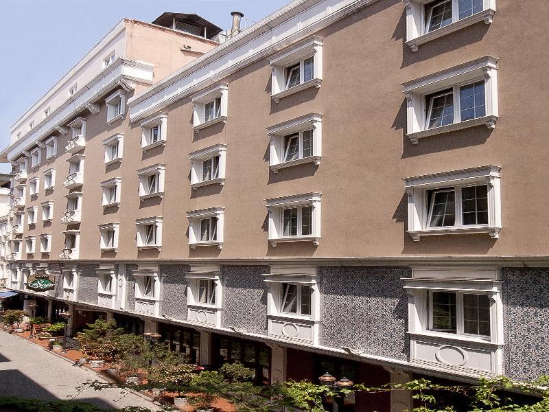 Otel Sapphire 4*