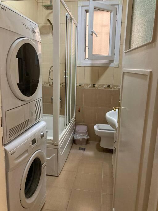 3+1 Sisli Square Central House