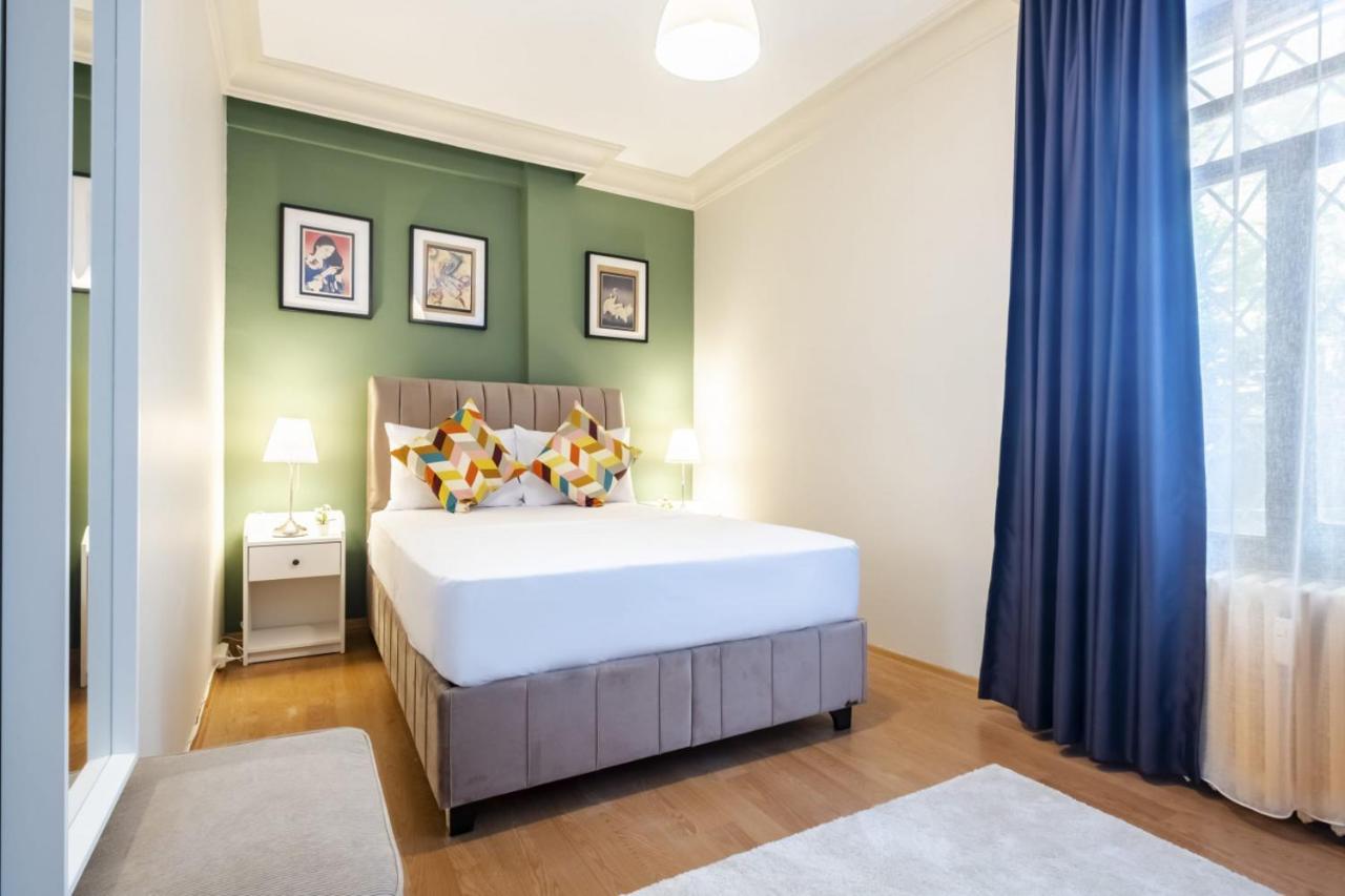 Apartment Exquisite Flat Near Bagdat Street *