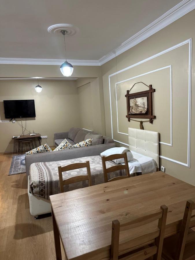 Ortakoy Aysem Sultan Hotel 2*