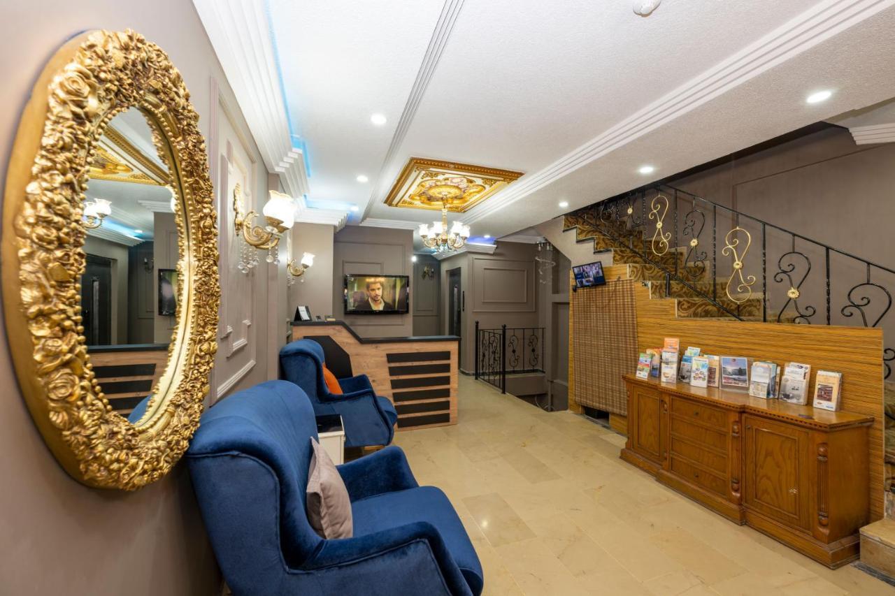 Hotel Ista Palace 3*