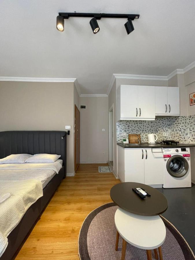 Golden Arrow Suits Ortakoey Aparthotel