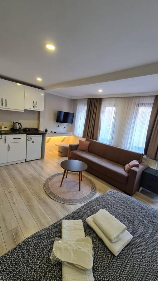 Aparthotel Golden Arrow Suits Ortakoey