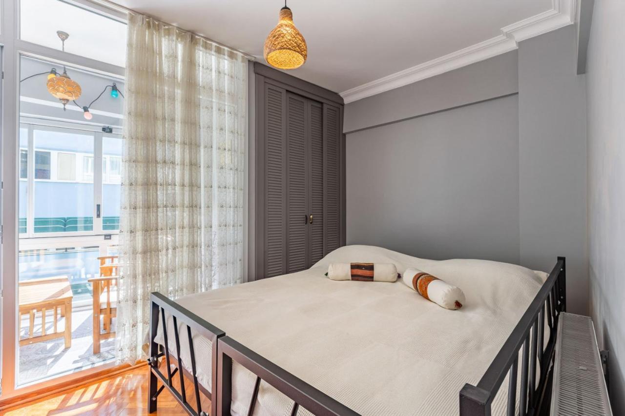 Stylish In Moda Near Popular Attractions With Balcony Apartment