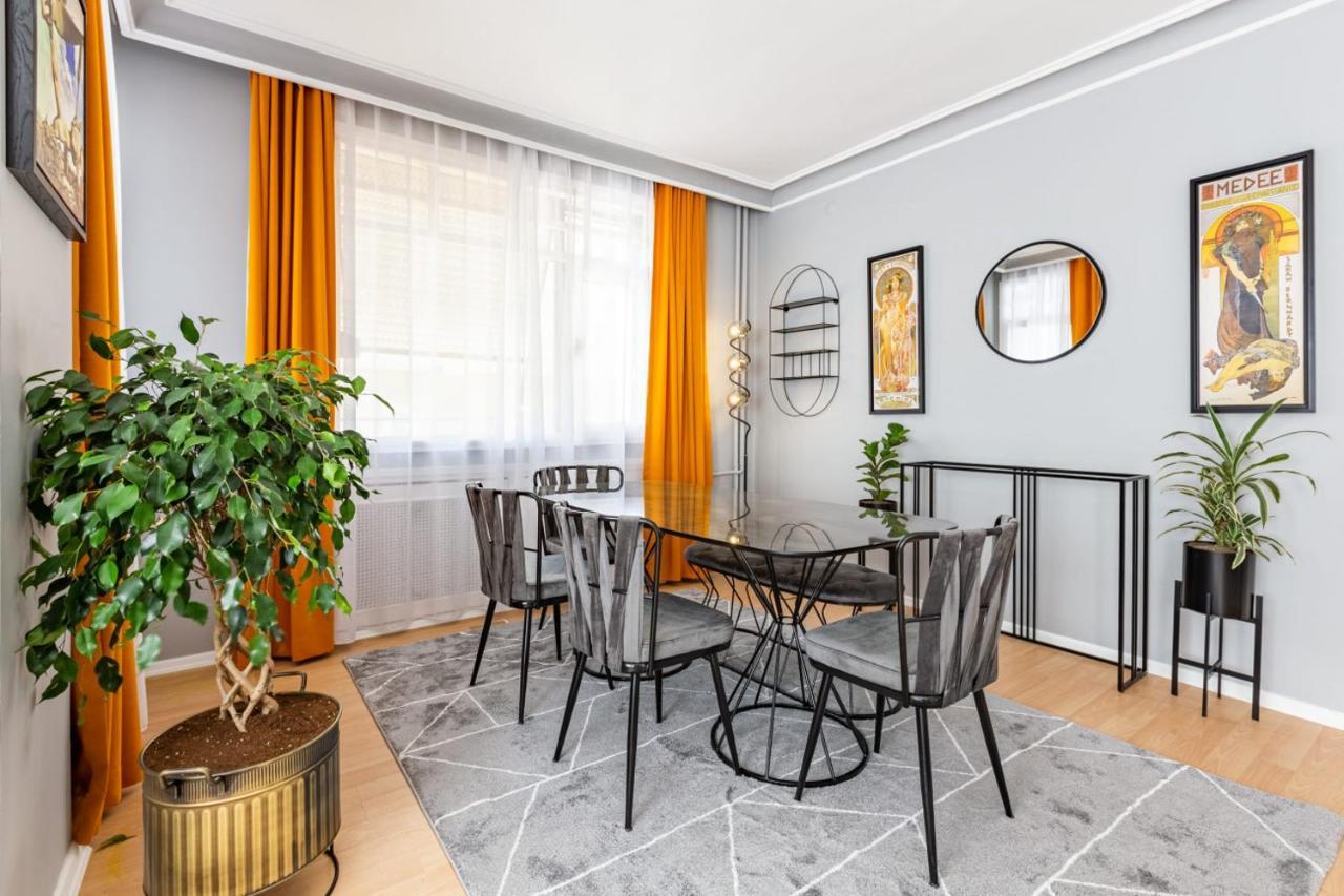 Spacious On Bagdat Street Kadikoy * Istanbul