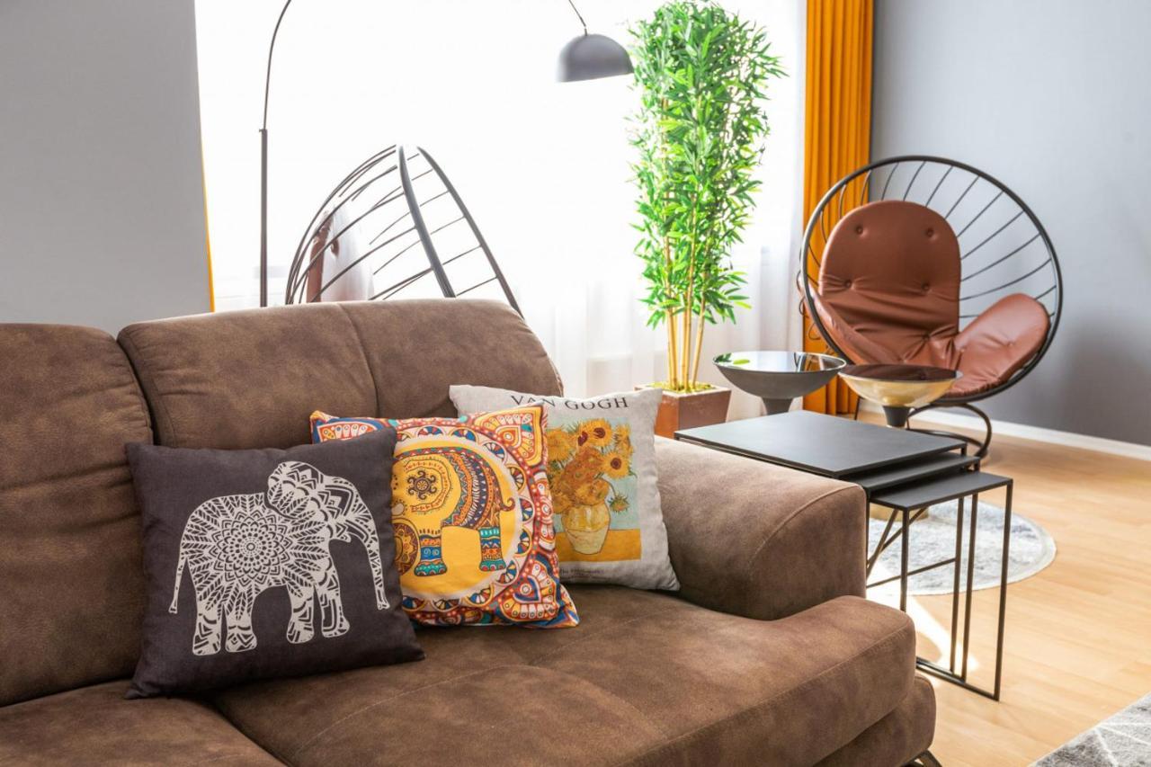 Spacious On Bagdat Street Kadikoy *