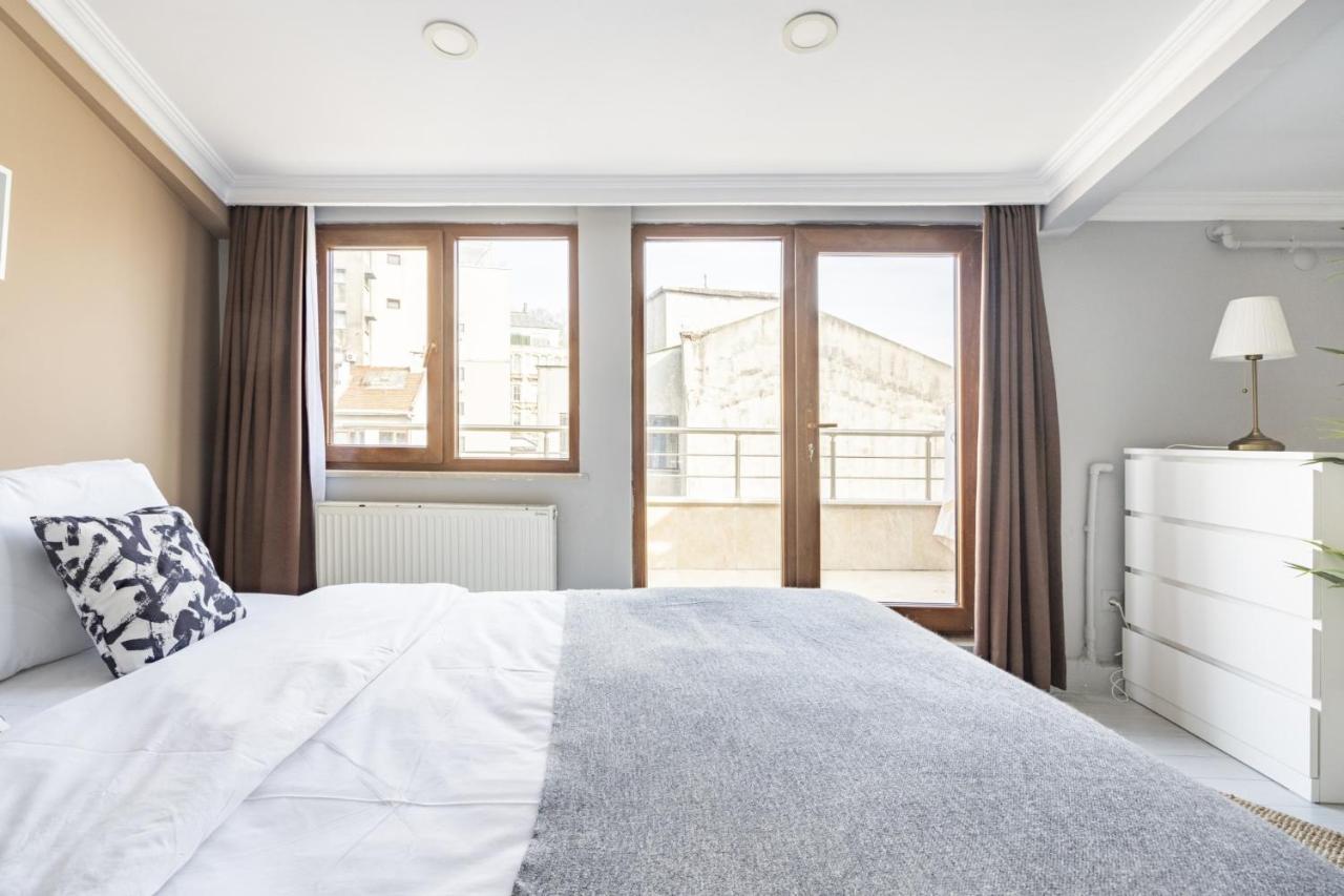 Stylish Duplex With Terrace 650 M To Galata Tower Istanbul