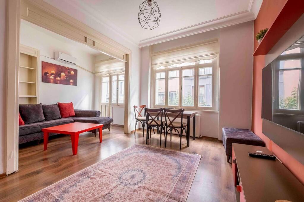 Apartment Nisantasi Ev *