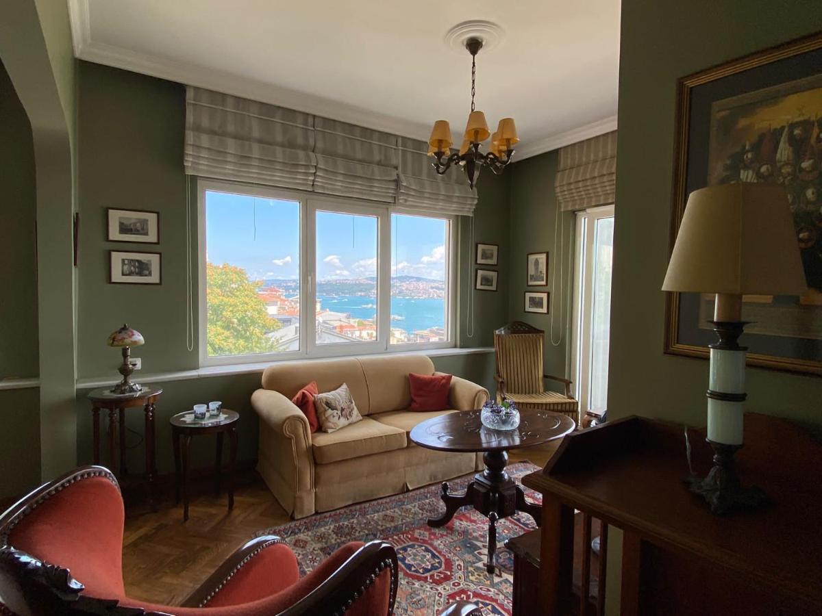 Stunning Sea View And Location, 2br *