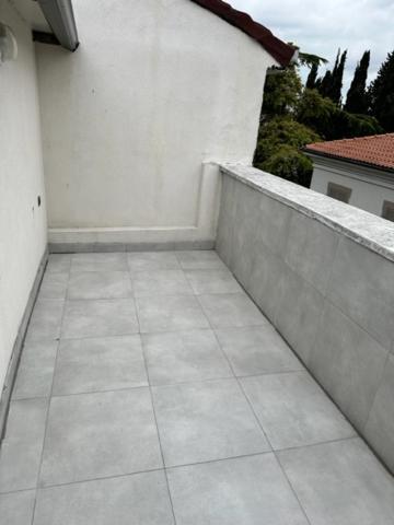 Well House *