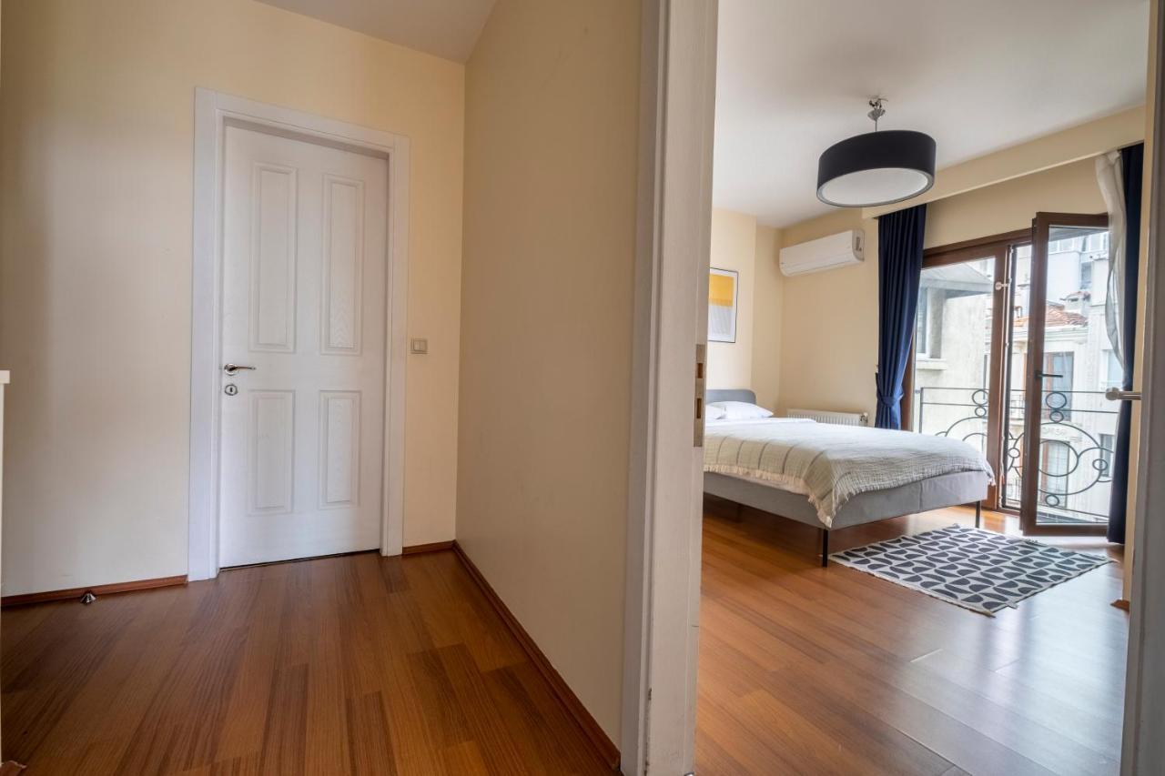 Stunning Duplex With Sea View Daire