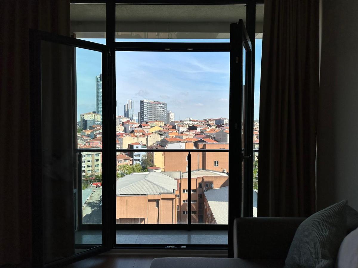 Sisli Modern Residence, 2 Bedroom Apartments, 250m Metro Station Apartment *