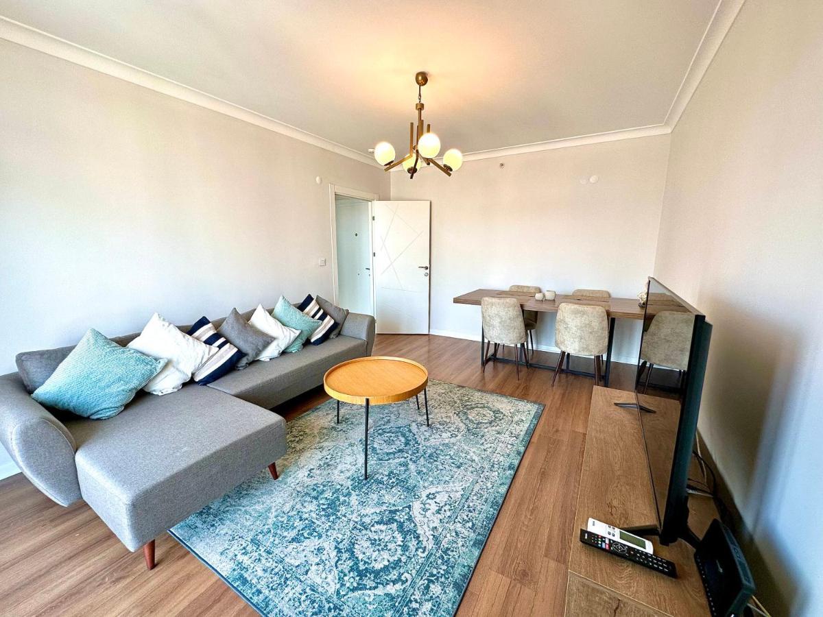 Sisli Modern Residence, 2 Bedroom Apartments, 250m Metro Station Istanbul