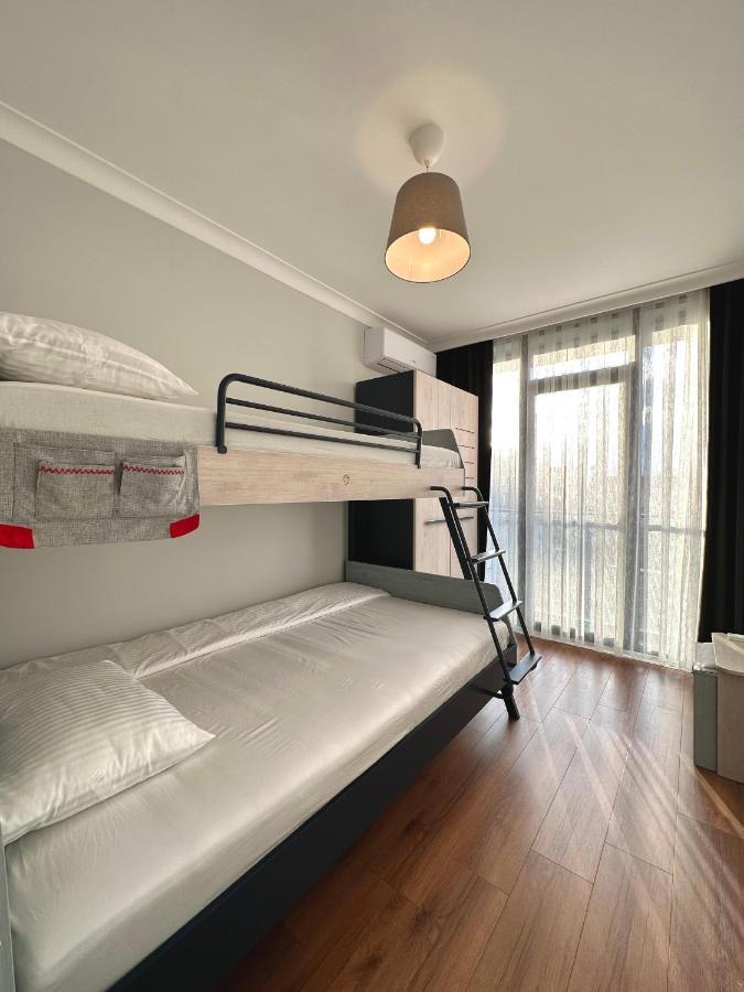 Sisli Modern Residence, 2 Bedroom Apartments, 250m Metro Station Apartment Istanbul
