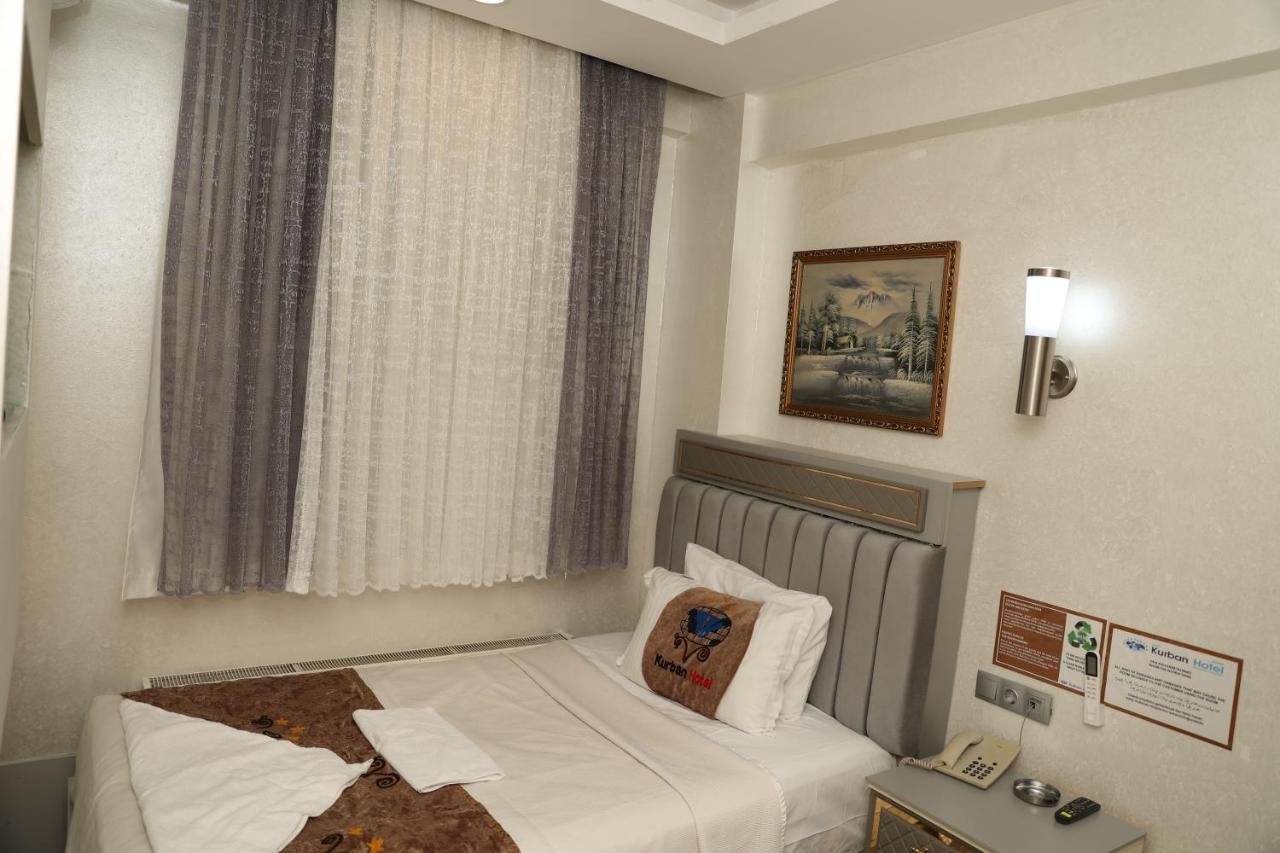 Hotel Kurban 3*