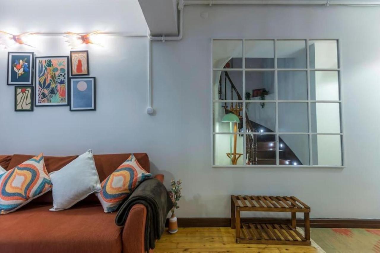 4-story Gem In Cihangir - 5 Bedroom & Cute Rooftop