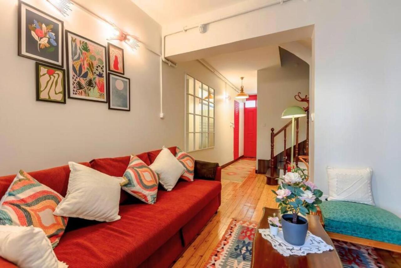 4-story Gem In Cihangir - 5 Bedroom & Cute Rooftop Apartamento Istambul