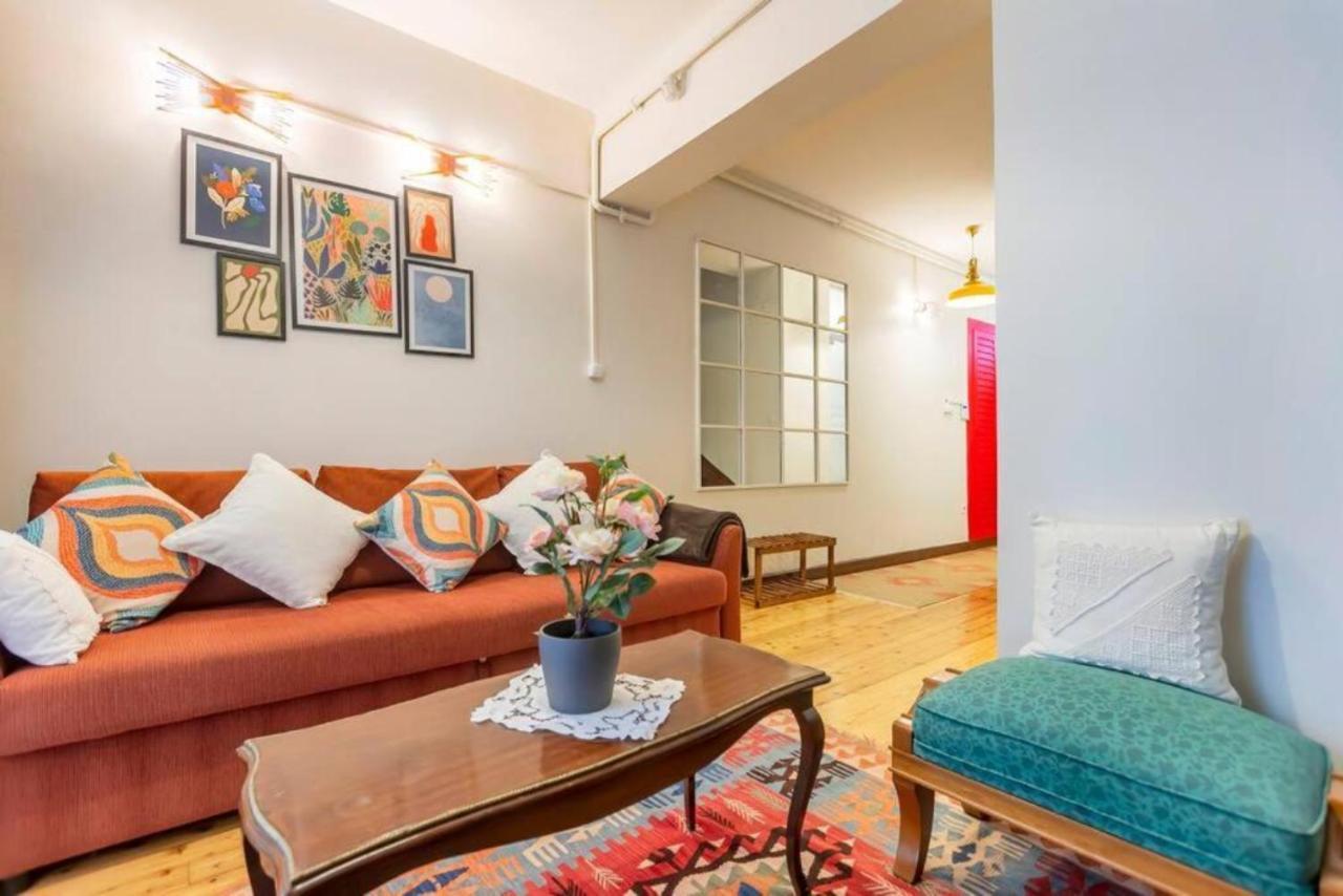 4-story Gem In Cihangir - 5 Bedroom & Cute Rooftop Apartamento