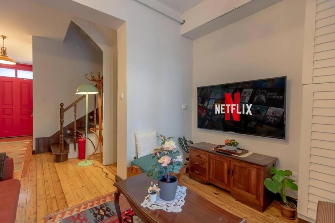 Apartamento 4-story Gem In Cihangir - 5 Bedroom & Cute Rooftop Istambul