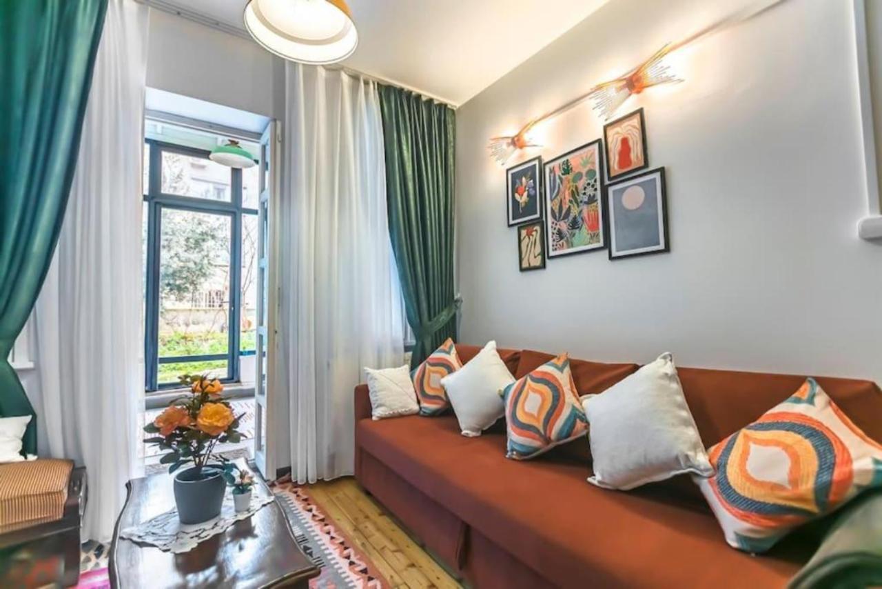 4-story Gem In Cihangir - 5 Bedroom & Cute Rooftop Istambul