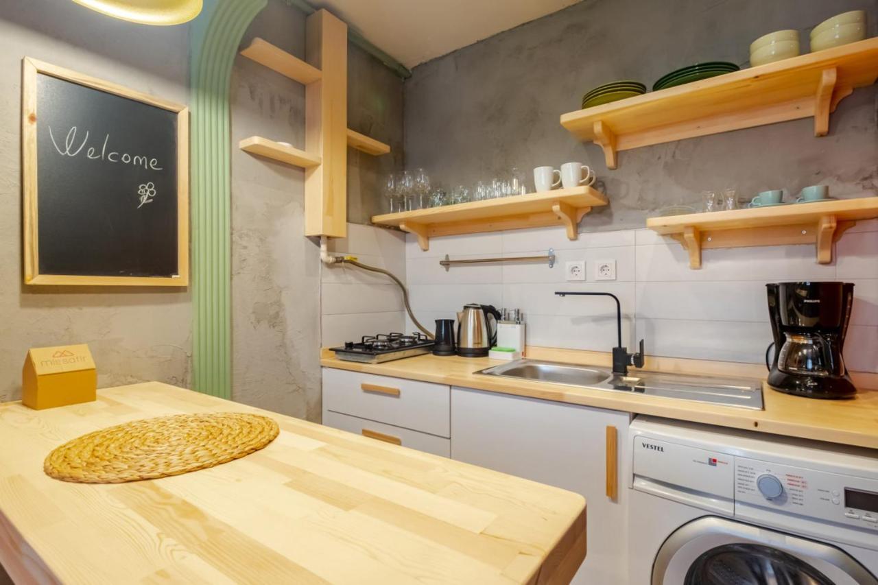 Pleasant Flat Near Taksim Square In Beyoglu *