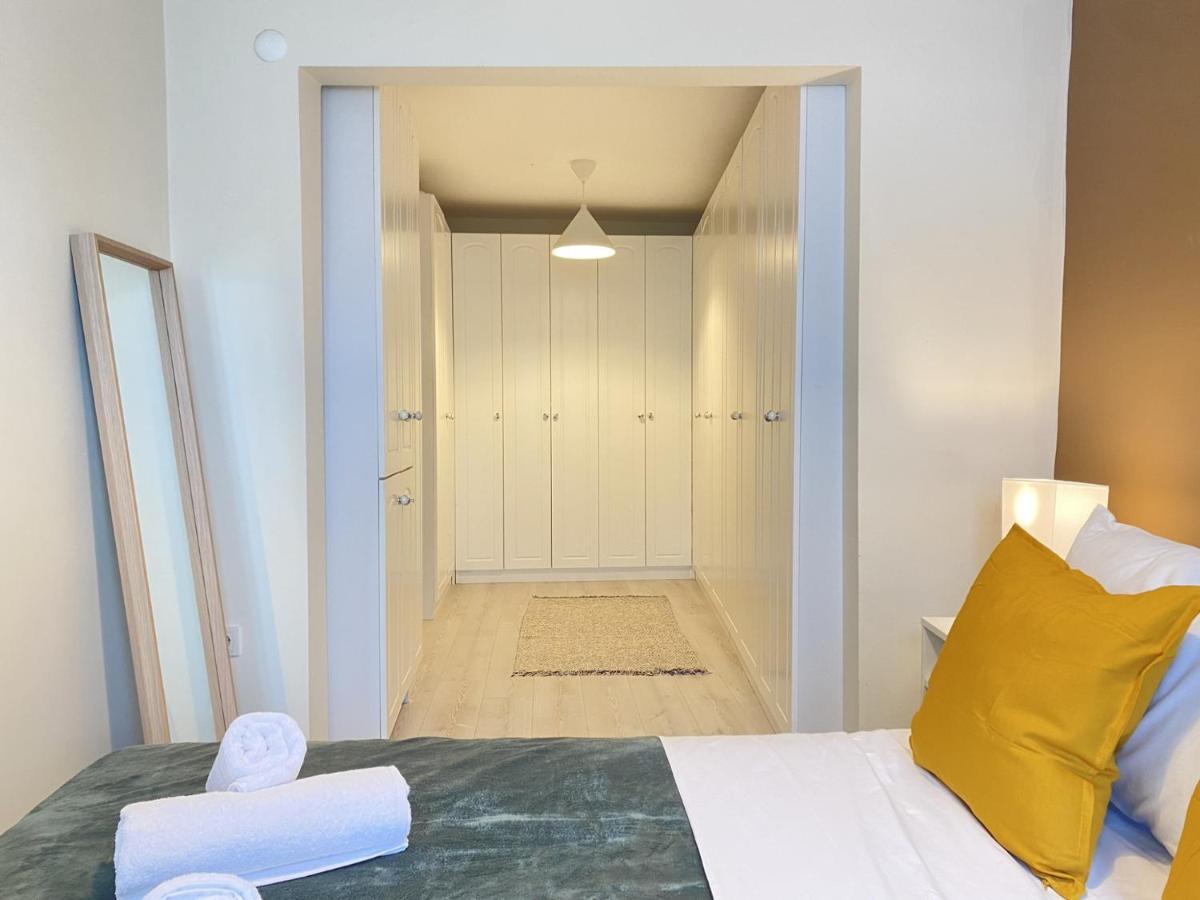 Spacious Oasis In Beyoglu Steps From Galataport Apartment
